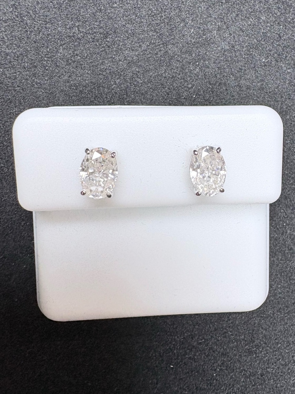Moissanite Sterling Silver 2 CTW VVS-D, NWT